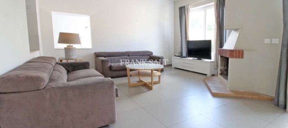 4 bedrooms Villa in Saint Julian's, Malta No. 4441 8