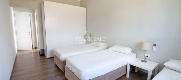 4 bedrooms Villa in Saint Julian's, Malta No. 4441 27