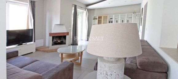 4 bedrooms Villa in Saint Julian's, Malta No. 4441 4