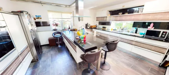 Дом с 16 комнатами в Ингольштадт, Германия № 56340 40