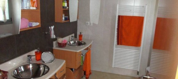 4 bedrooms House in Coma-Ruga, Spain No. 296 8