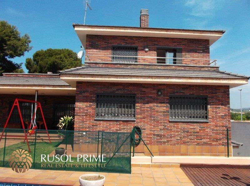 4 bedrooms House in Coma-Ruga, Spain No. 296