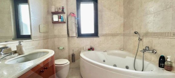 4-salle Appartement à Bitritto, Italy No. 18687 16