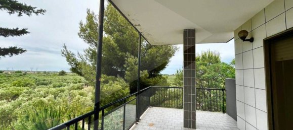 4-salle Appartement à Bitritto, Italy No. 18687 6