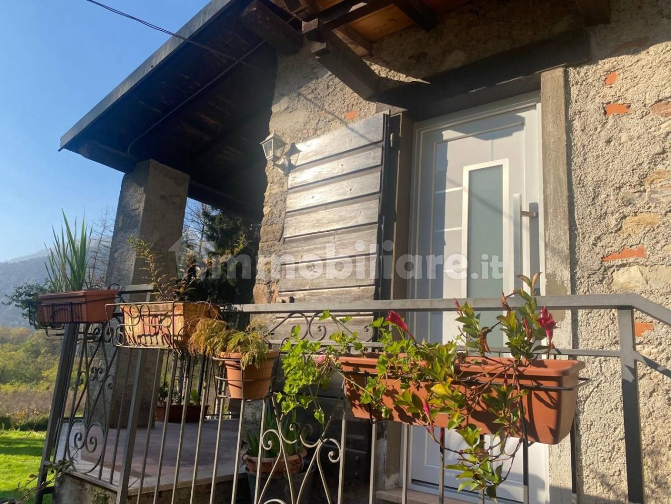 Casa T2 em Gardone Riviera, Italy N.º 237203
