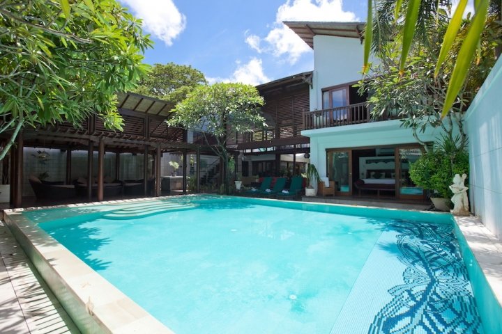 1 dormitorio villa en alquiler en South Denpasar, Denpasar, Bali, Indonesia № 3461