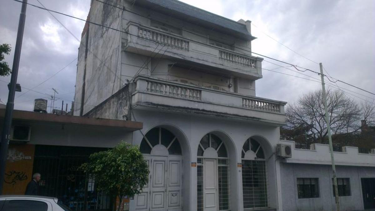 5 bedrooms House in Buenos Aires, Argentina No. 83799