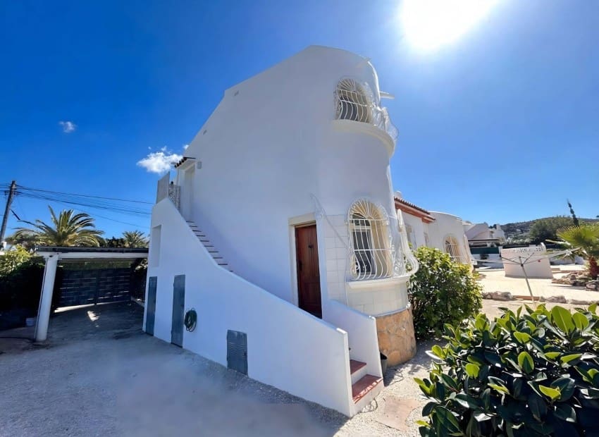 4 غرف نوم منزل في Alicante, Spain رقم 242938