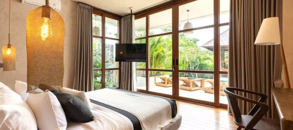 6 dormitorios villa en venta en Canggu, Badung, Bali, Indonesia № 57919 12