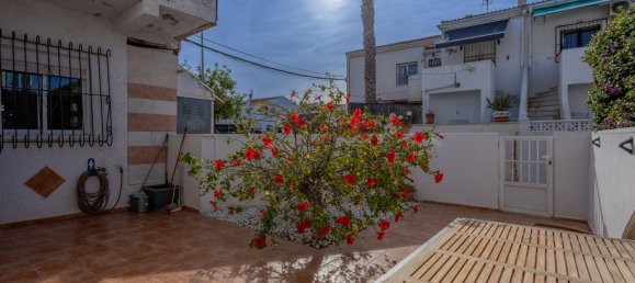 شقة في Torrevieja, Spain 60متر مربع رقم 370090 2