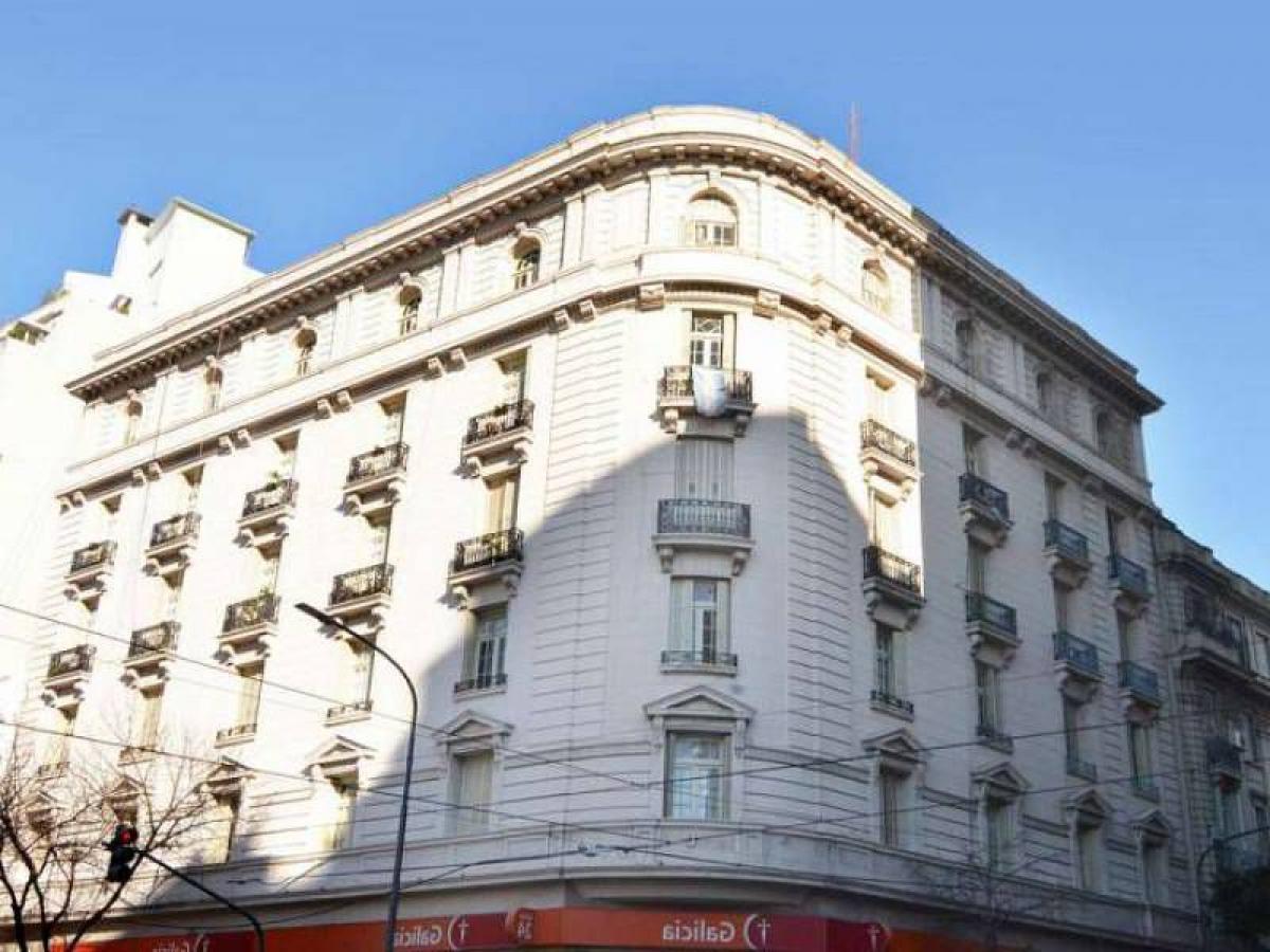 4 bedrooms Apartment in Buenos Aires, Argentina No. 77725