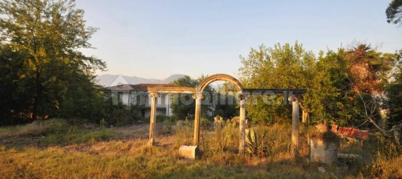 5 bedrooms Villa in Pontecorvo, Italy No. 311783 7