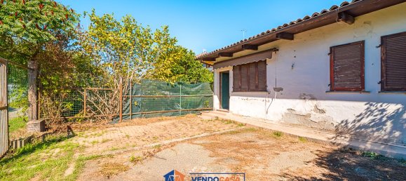 5 rooms House in Carmagnola, Italy No. 348764 16