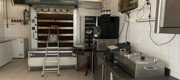 Café/restaurante de 8 habitaciónes en Esslingen, Germany No. 307634 7