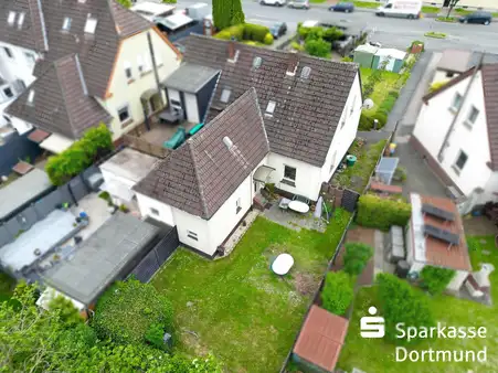 Adosado de 3 habitaciónes en Dortmund, Germany No. 30938