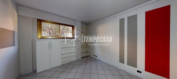 Apartamento de 3 divisões em Bovisio Masciago, Italy N.º 150304 13