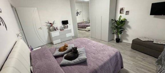 4 bedrooms House in Vellezzo Bellini, Italy No. 365661 20