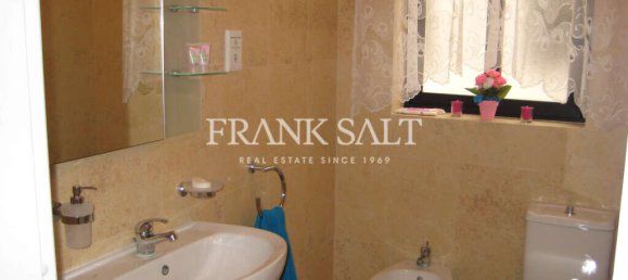 3 bedrooms Apartment in Birgu, Malta No. 6221 20