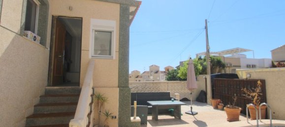 3 غرف نوم فيلا في Alicante, Spain رقم 176450 38