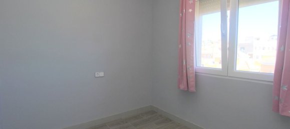 3 غرف نوم فيلا في Alicante, Spain رقم 176450 24