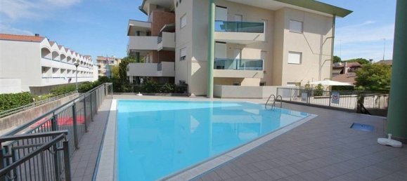 2 bedrooms Apartment in San Michele al Tagliamento, Italy No. 353665 10