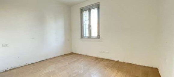3 Schlafzimmer Wohnung in Seveso, Italy, Nr. 362202 6