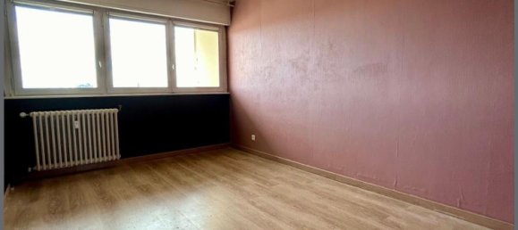 Apartamento de 2 dormitorios en Metz, France No. 246678 8