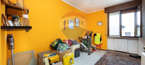 4 bedrooms Apartment in Truccazzano, Italy No. 339042 7