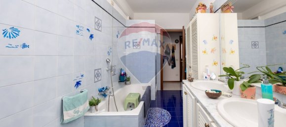 4 bedrooms Apartment in Truccazzano, Italy No. 339042 10