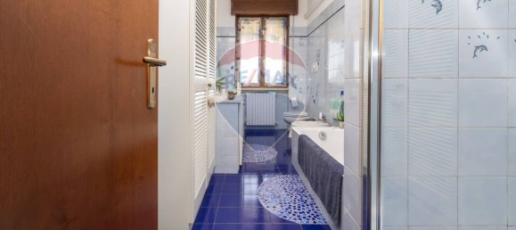 4 bedrooms Apartment in Truccazzano, Italy No. 339042 9