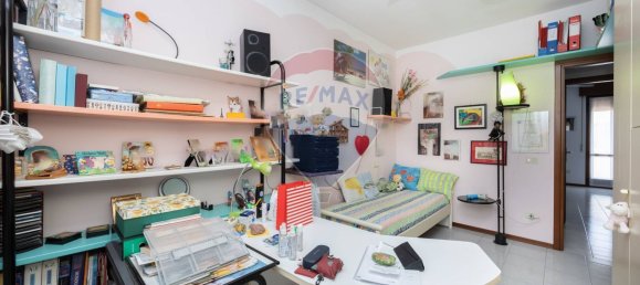 4 bedrooms Apartment in Truccazzano, Italy No. 339042 13