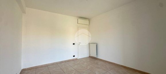 3 Schlafzimmer Wohnung in San Nicola la Strada, Italy, Nr. 318080 10