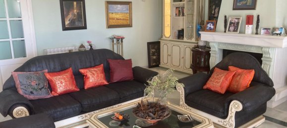 4 Schlafzimmer Villa in Estepona, Spain, Nr. 136970 15