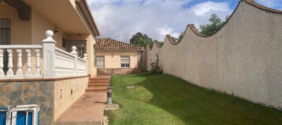 4 Schlafzimmer Villa in Estepona, Spain, Nr. 136970 13