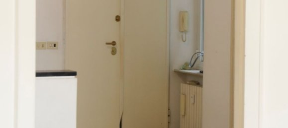 6-salle Appartement à Genoa, Italy No. 79172 3