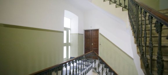 6-salle Appartement à Genoa, Italy No. 79172 8