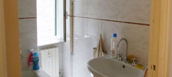 6-salle Appartement à Genoa, Italy No. 79172 22