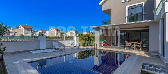 Villa de 5 habitaciónes en Belek, Turkey No. 41831 3