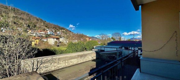 Квартира с 2 комнатами в Вербания, Италия № 84116 11