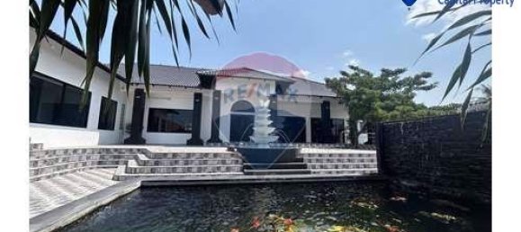 4 bedrooms Cafe / restaurant in Pattaya, Thailand No. 19930 3