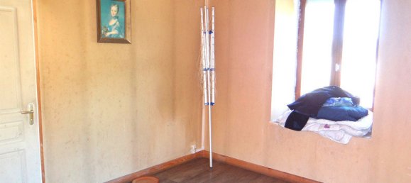 3 bedrooms House in Reynel, France No. 62922 5