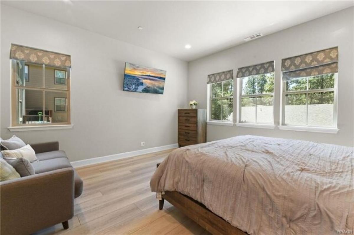 3 bedrooms House in Big Bear Lake, USA No. 374604