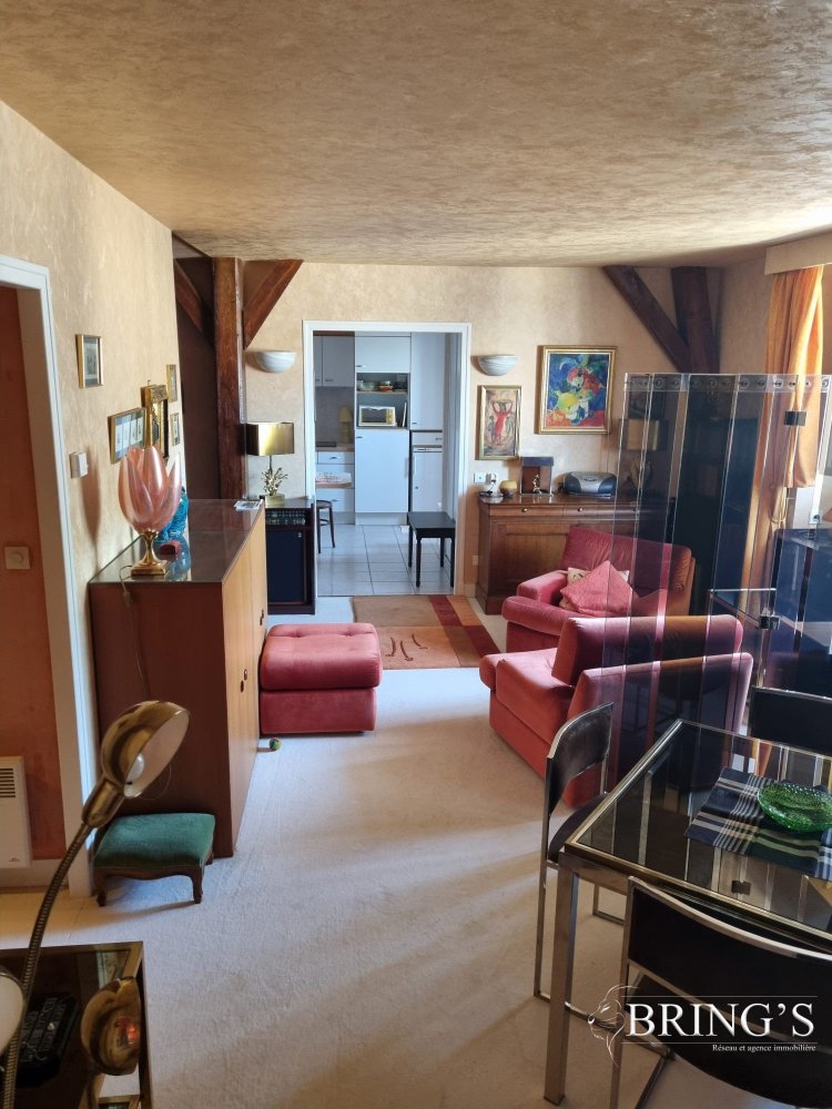 1 bedroom Apartment in Vendome, France No. 256272