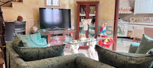 2 bedrooms House in Grumo Nevano, Italy No. 89246 10