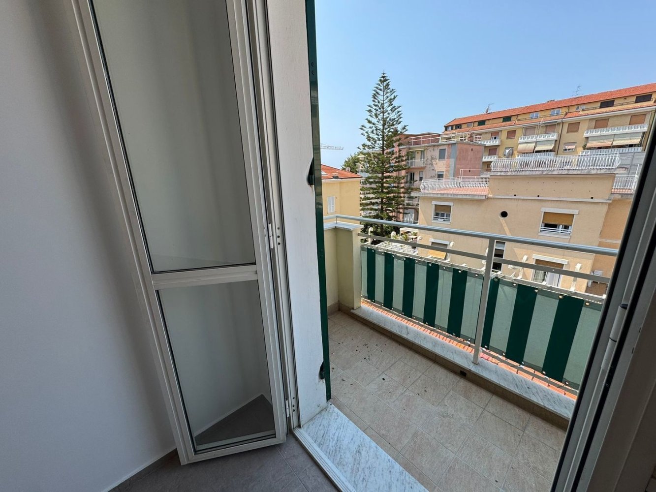 2-Zimmer Wohnung in Sanremo, Italy, Nr. 299873