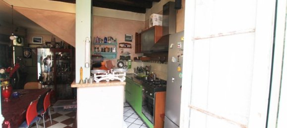 2 bedrooms House in Padua, Italy No. 92056 3