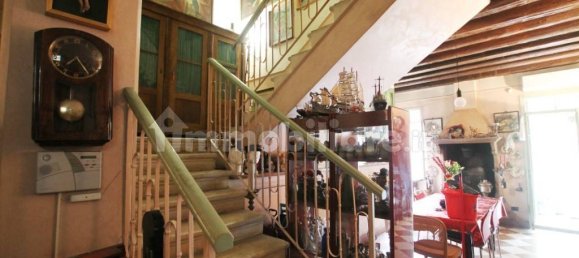 2 bedrooms House in Padua, Italy No. 92056 7