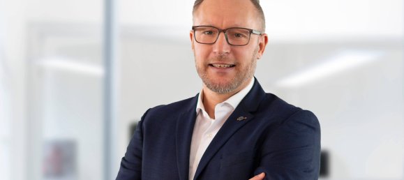 Studio in Frankenthal, Germany, Nr. 55452 3