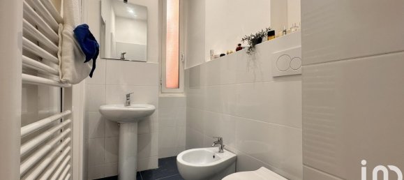 2 bedrooms Apartment in Genoa, Italy No. 380527 23
