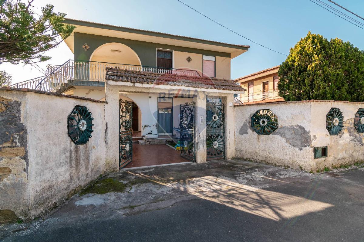 1 غرف نوم فيلا في Catania, Italy رقم 232932